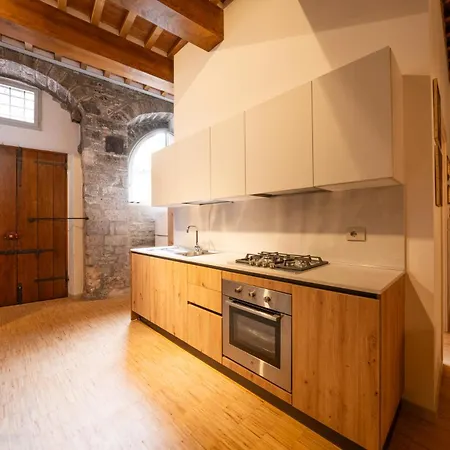 Lägenhet Elena Historic House Gubbio