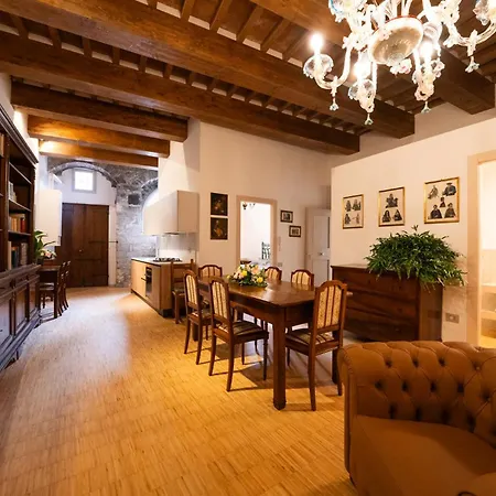 Apartment Elena - Baldassini N 15